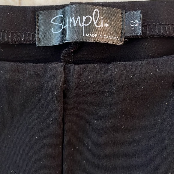 EUC Sympli black straight leg pull on ankle length pant with small side vent - Picture 6 of 8